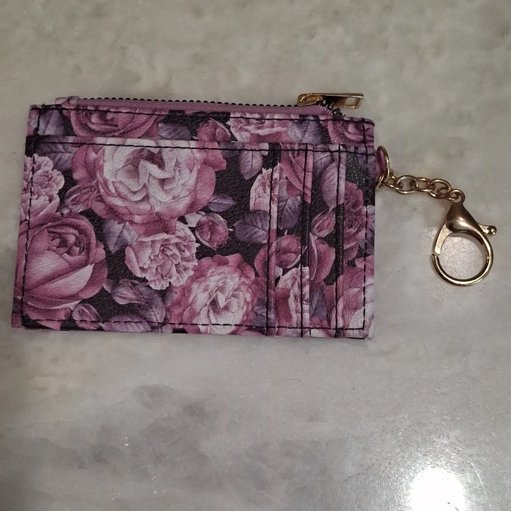 Key & Card Holder - Picture 2 of 6